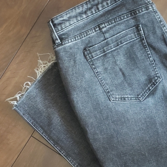 NEW! WE THE FREE High-Rise Vintage Straight Crop Denim Jeans Smokey Quartz 35. - Picture 6 of 9